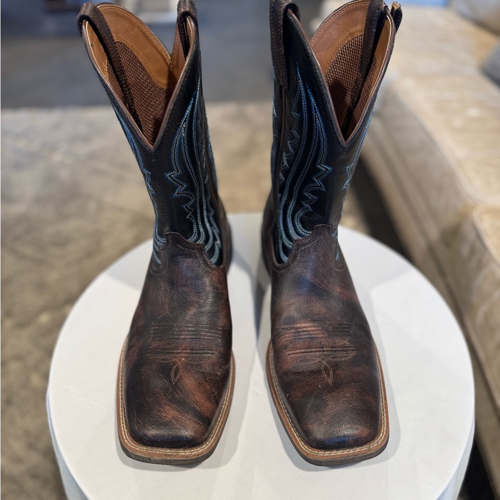 Ariat Sport Big Country Wide Square Toe Cowboy Boot, Like New, See Flaw Details - Picture 8 of 11